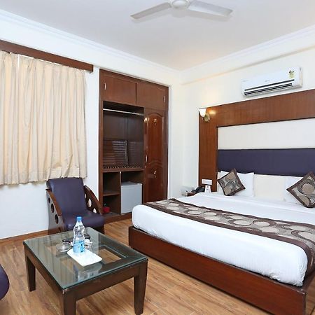 Capital O 5331 Zara Grand Neu-Delhi Exterior foto