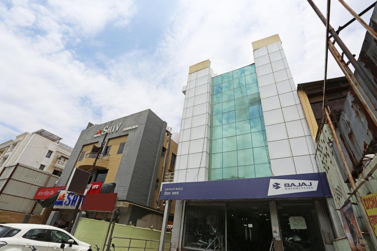 Capital O 5331 Zara Grand Neu-Delhi Exterior foto